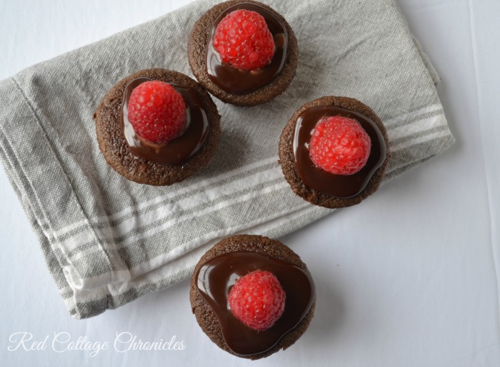 chocolate raspberry cupcakes