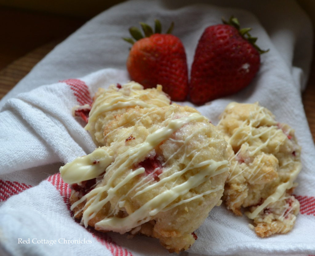 strawberry cookie