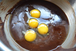 caramel brownies 6