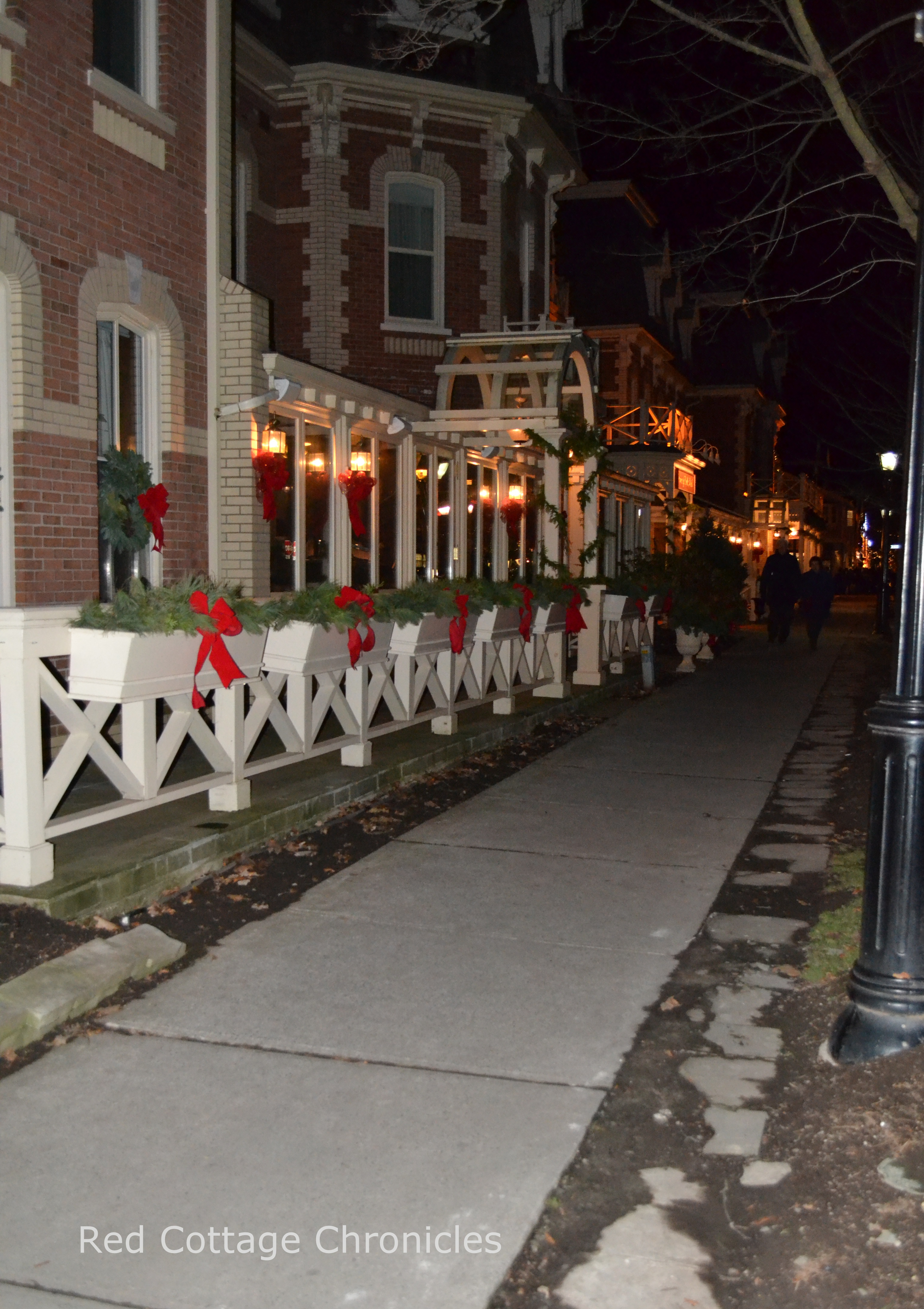 niagara on the lake christmas tour