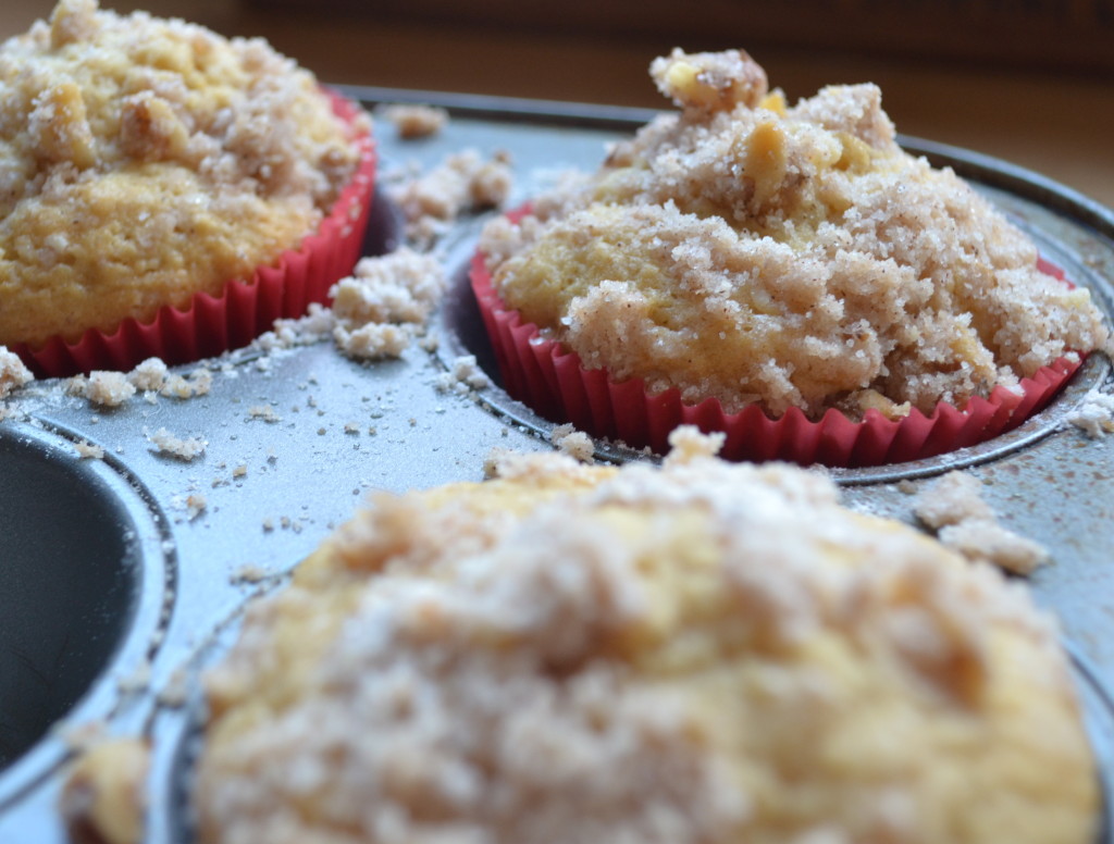 maple walnut muffins