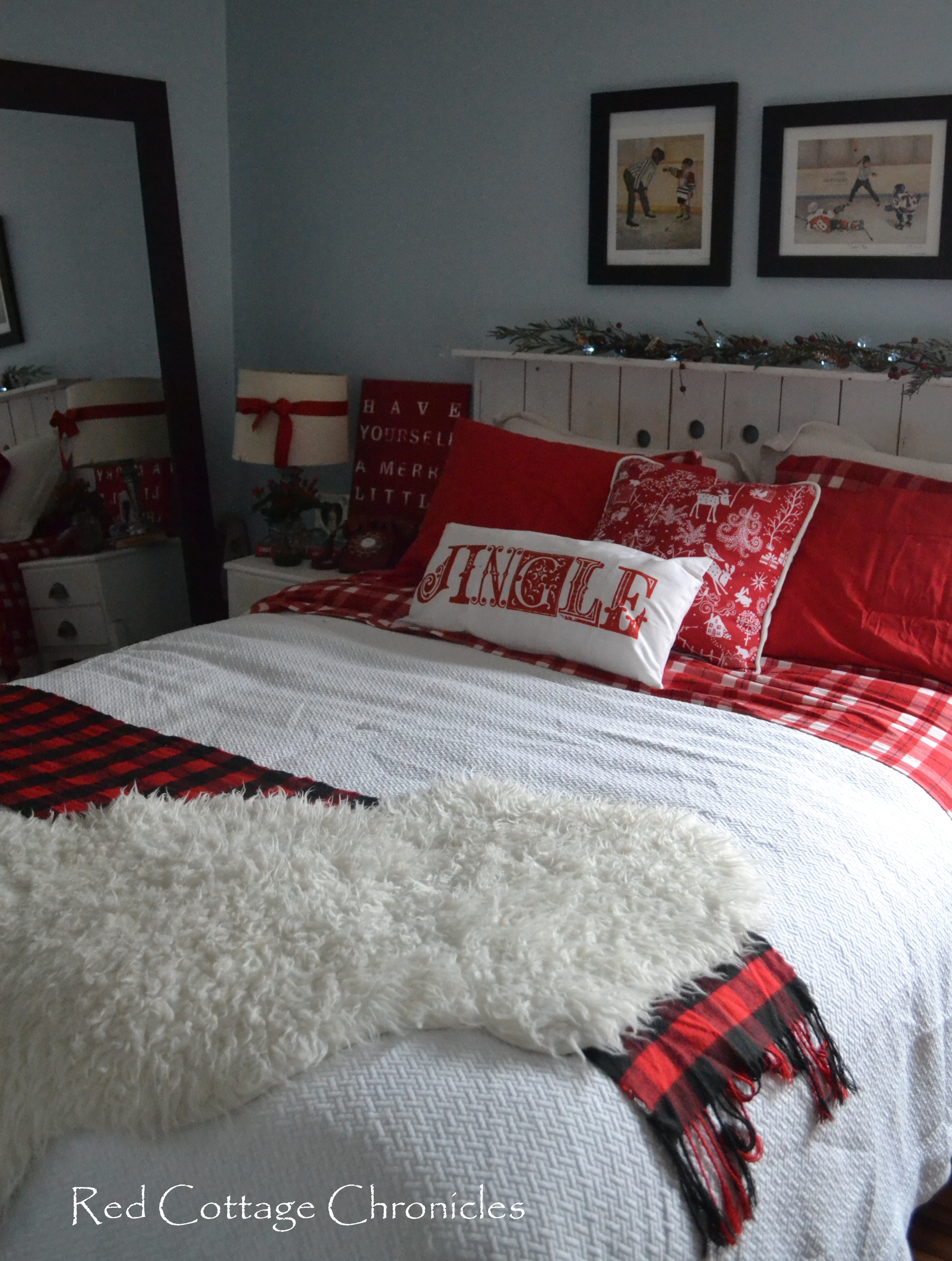 Our Christmas Bedroom - Red Cottage Chronicles