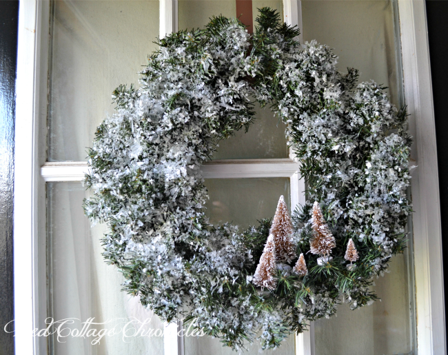 Easy DIY Winter Wreath