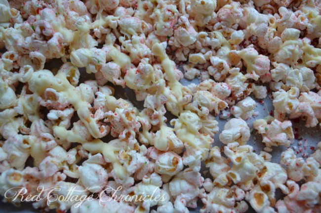 Festive Candy Cane popcorn