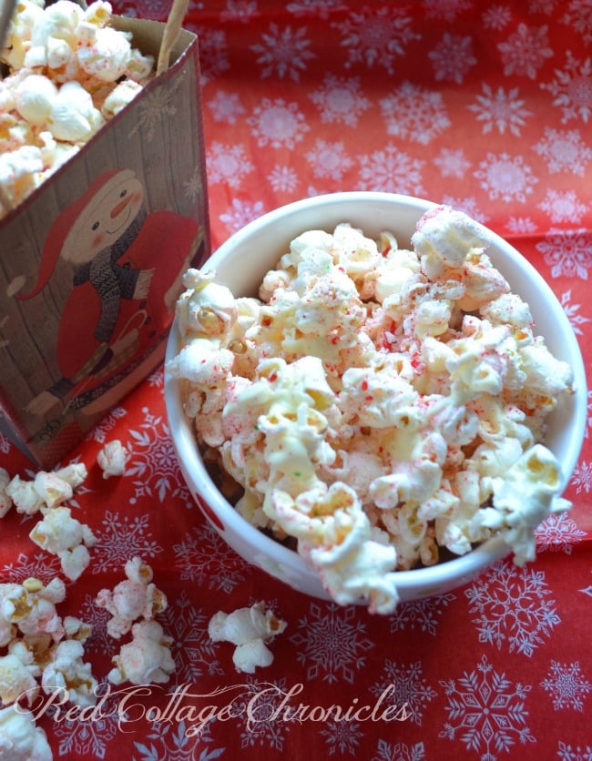 Peppermint and White Chocolate Popcorn