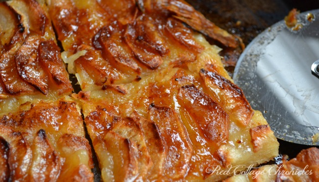 This Caramel Apple puff pastry starts with frozen pastry dough is ready in under an hour