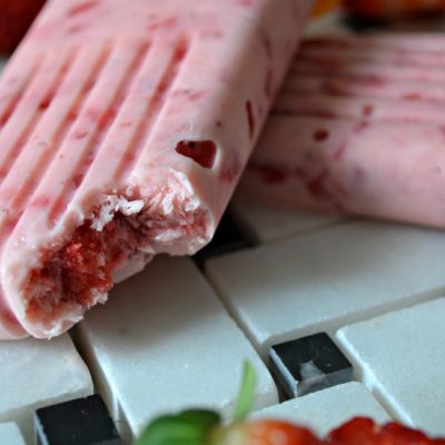 Strawberry Vanilla Greek Yogurt Pops