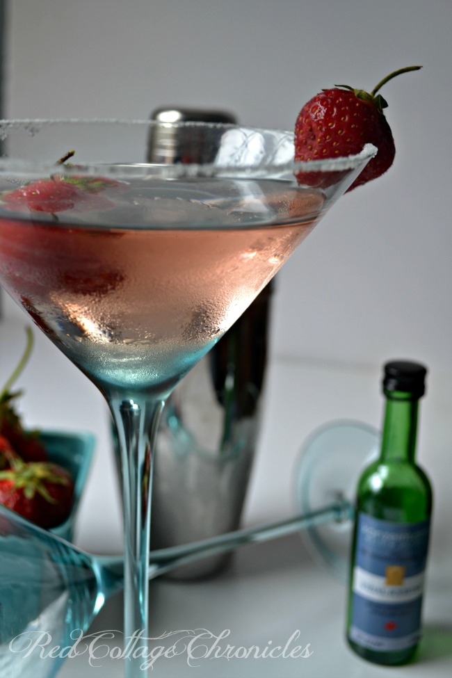 Strawberry Ice Wine Cocktail