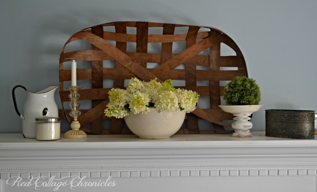 easy DIY hydrangea arrangement