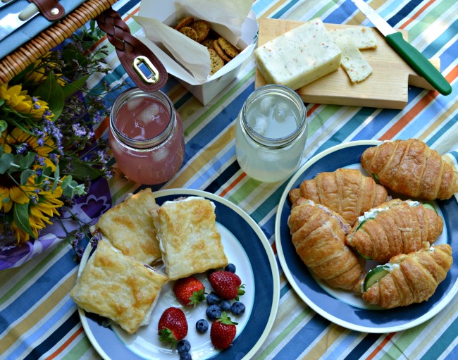 picnic for two