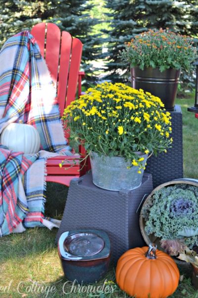 outdoor fall decor
