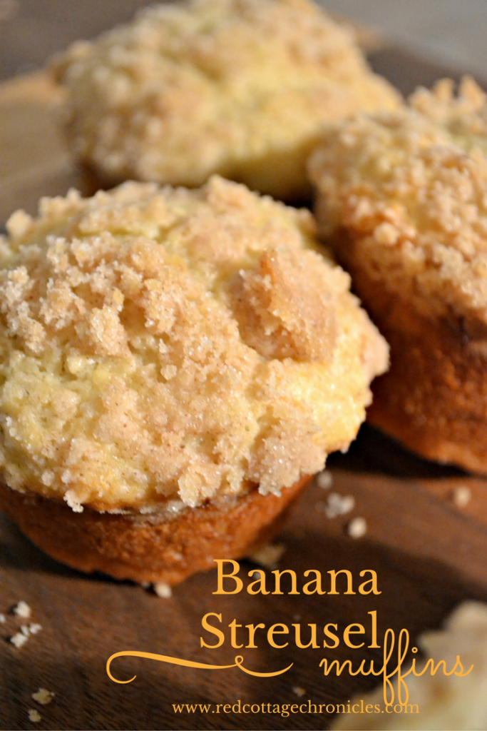 Banana Streusel Muffins moist and delicious and easy to make