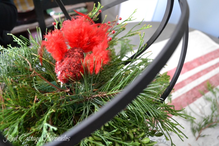 DIY Christmas Centrepiece