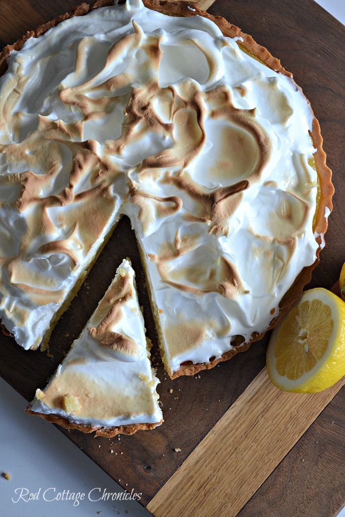 Lemon Meringue Pie – The Secret to the Best Meringue!