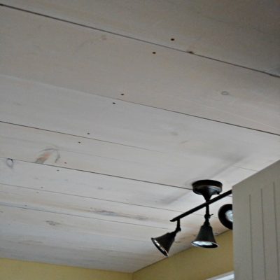 One Room Challenge – Pine Plank ceiling