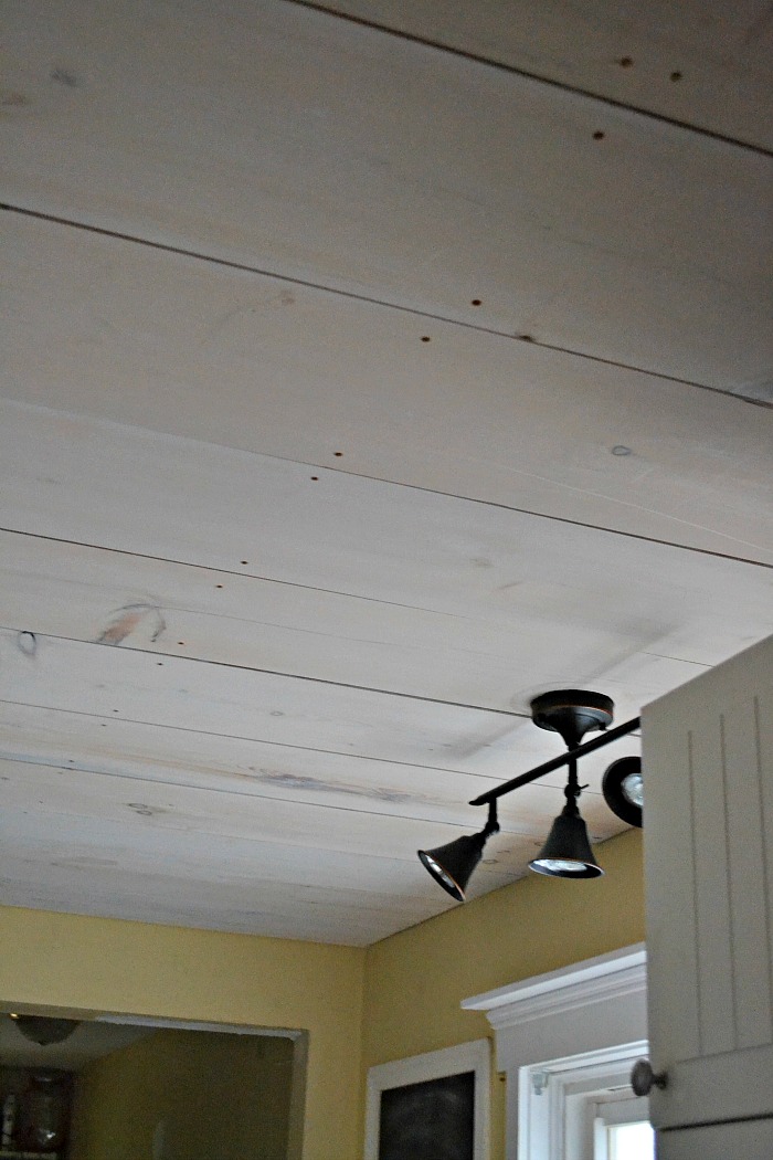 One Room Challenge – Pine Plank ceiling