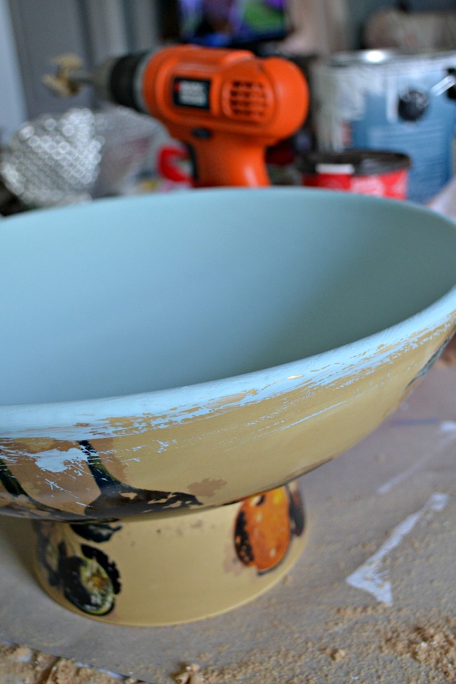DIY Birdbath ideas were on my mind when I was shopping for this months Upcycle Challenge