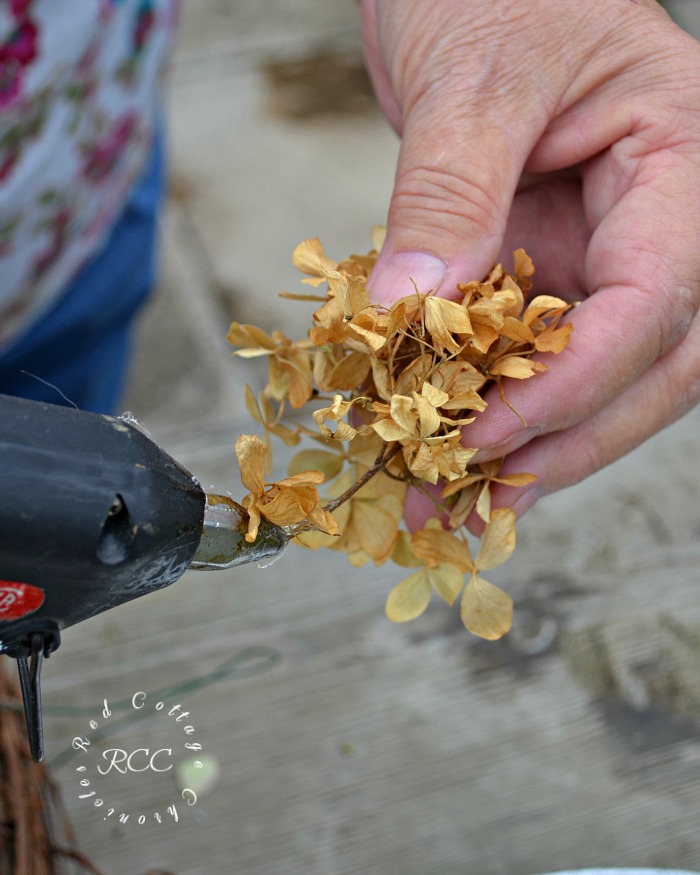 hydrangea wreath tutorial