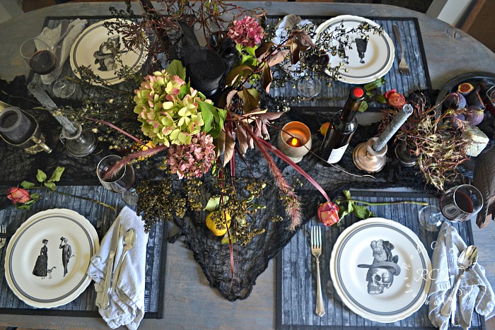 Halloween Tablescape Ideas