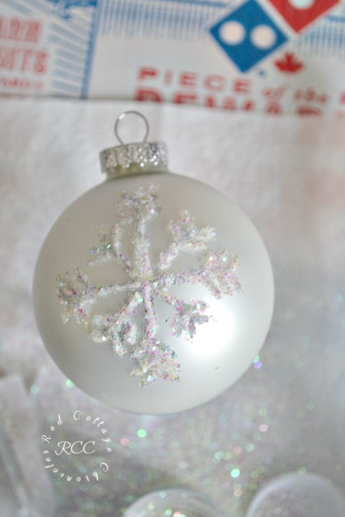 Easy DIY sparkly snowflake ornament tutorial