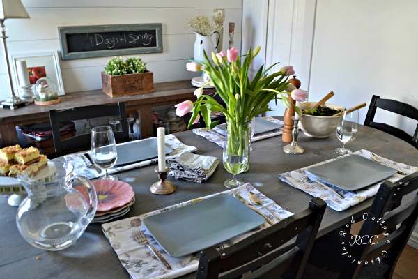 setting everyday tablescapes is a simple and inexpensive thing you can do to encourage a return to the table to enjoy a leisurely dinner