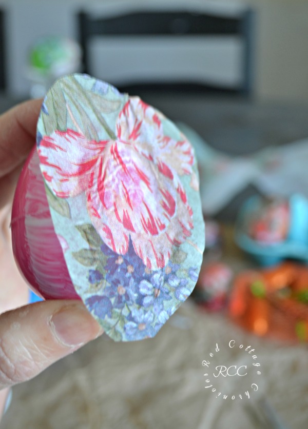 Mod Podge Easter Eggs