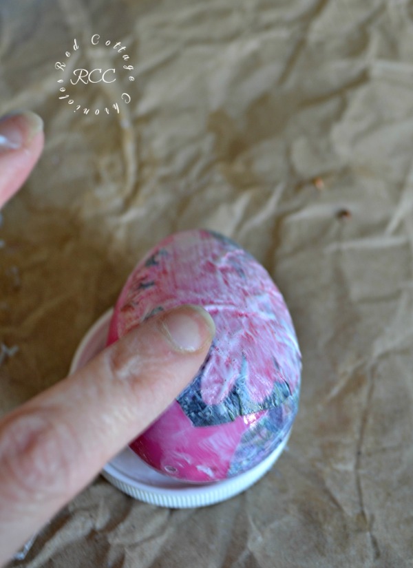 Mod Podge Easter Eggs