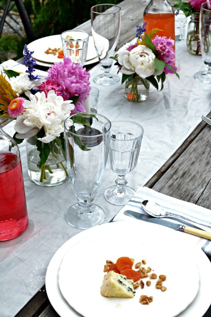 alfresco tablescapes