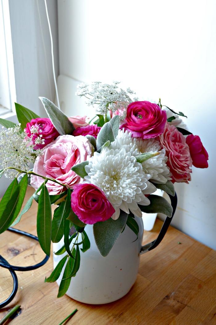 how to arrange grocery store flowers