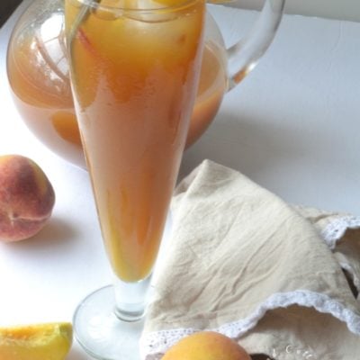 Peach Iced Tea Cocktail