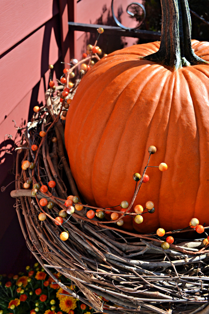 autumn porch decor