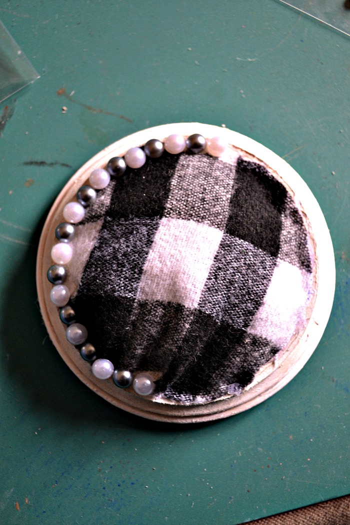 DIY Pearls and Plaid Christmas Ornament