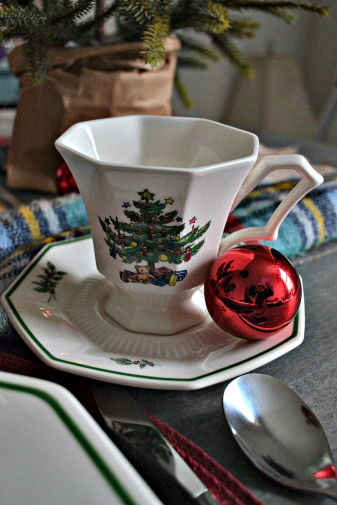 Winter Woodland Christmas Tablescape