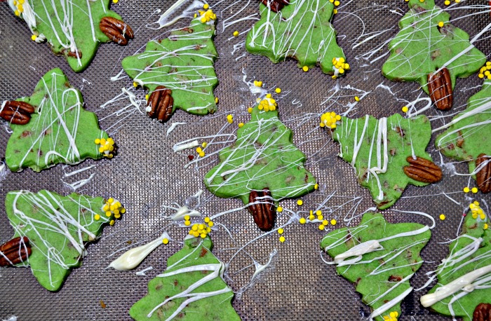 Pecan Shortbread Christmas Tree Cookies