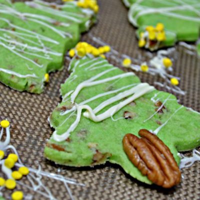 Pecan Shortbread Christmas Tree Cookies