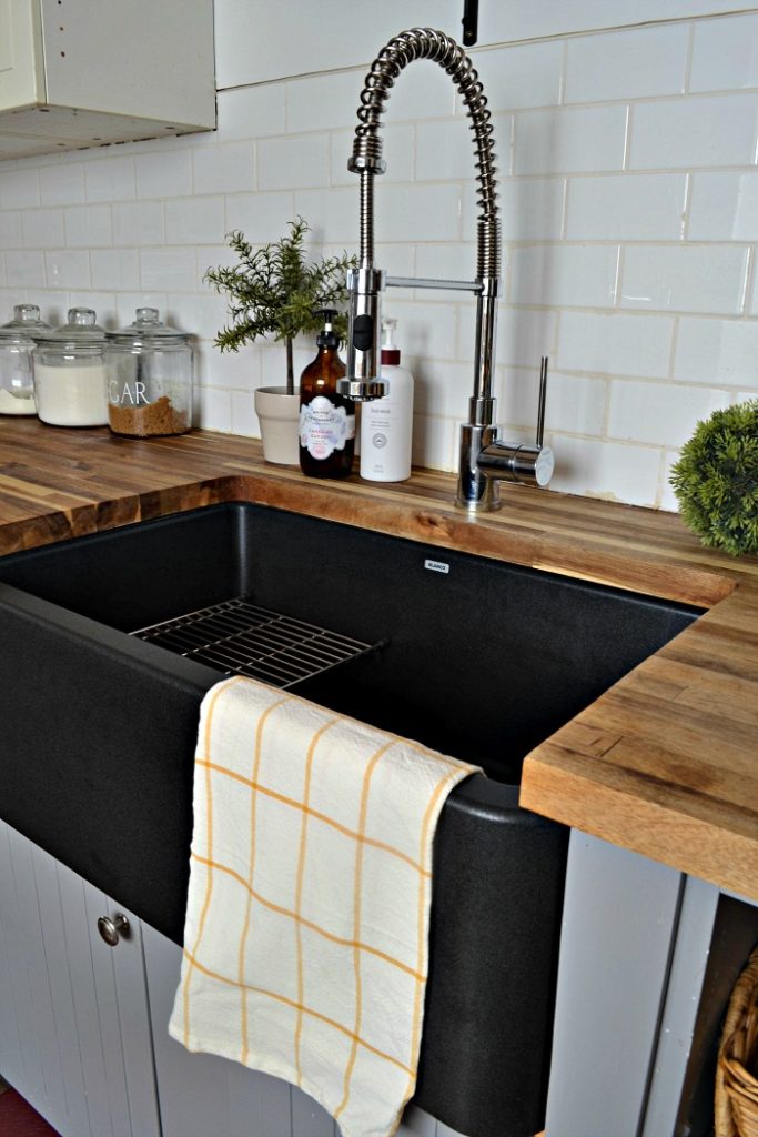 Our Black Farmhouse Sink Two Years Later Red Cottage