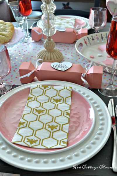 Valentine's Day Table Decoration Ideas