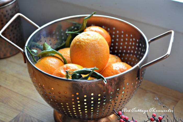 DIY dried citrus wreath