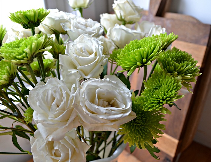 DIY White and Green Flower Arrangement