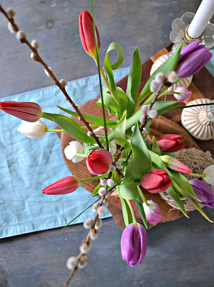 easy farmhouse tulip arrangement