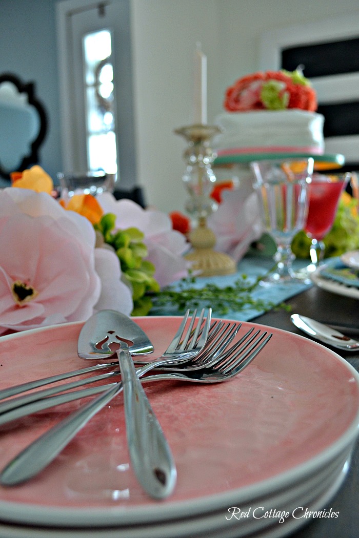 Pink and Orange Tablescape