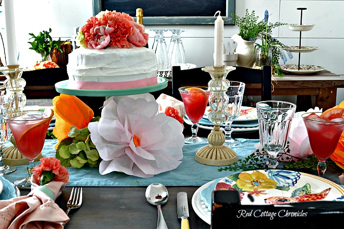 Pink and orange tablescape