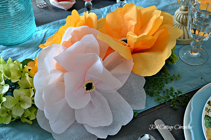 pink and orange tablescape