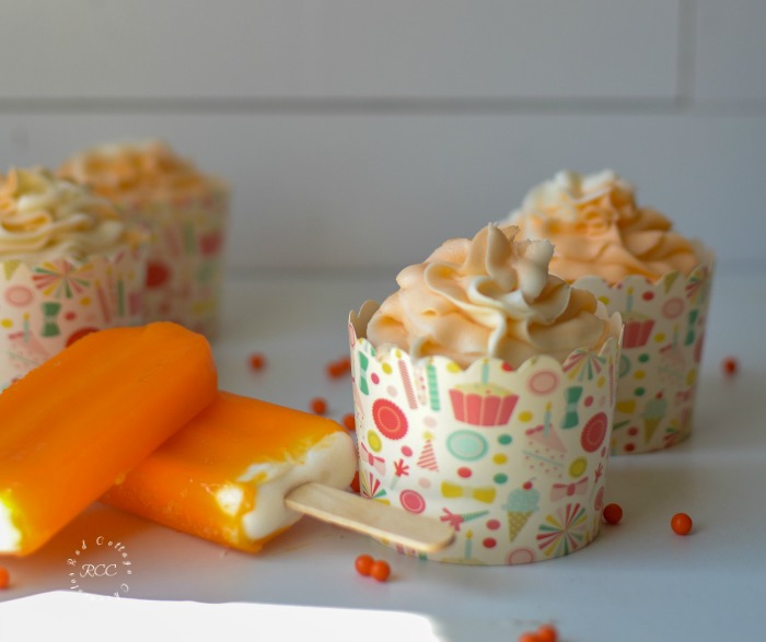 Orange creamsicle cupcakes