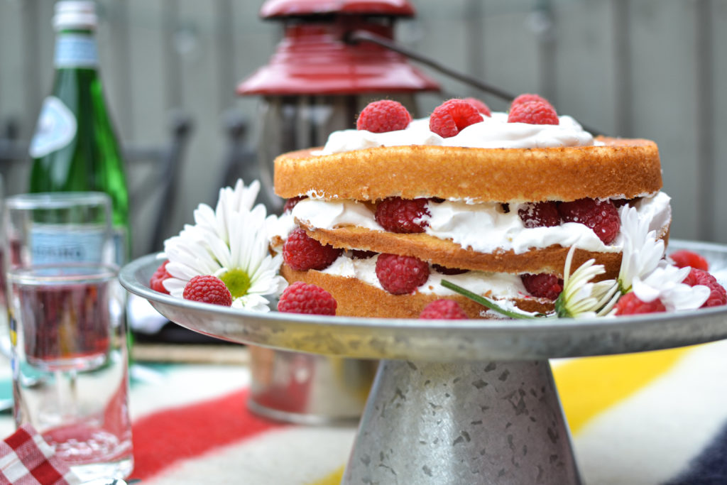 Canada Day Tablescapes