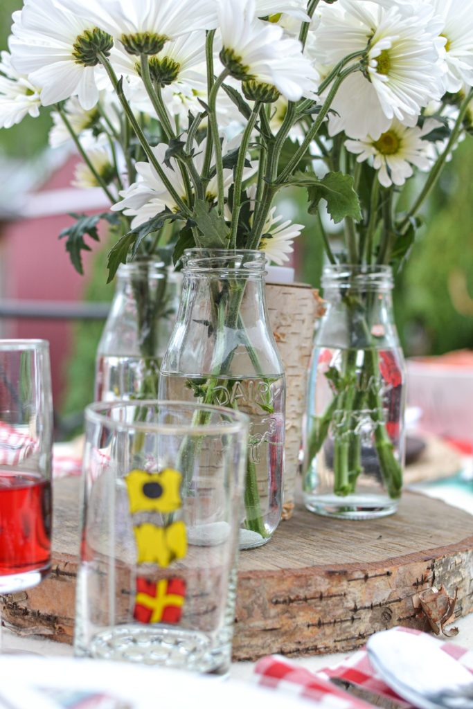 Canada Day Tablescapes