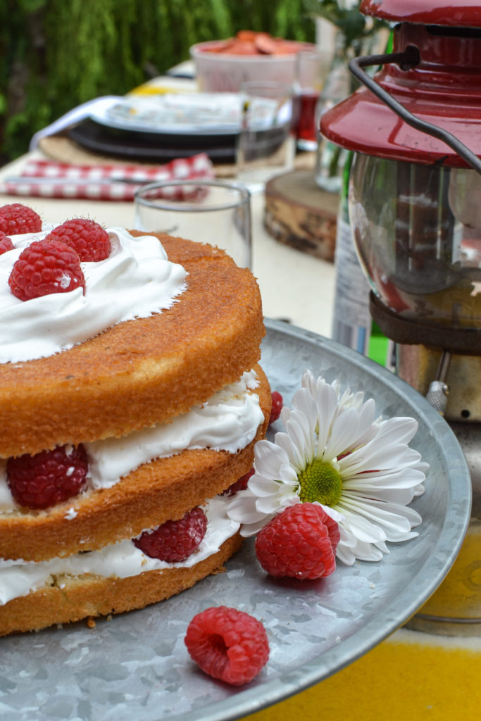 Canada Day Tablescapes