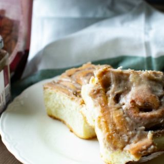 cinnamon pecan rolls