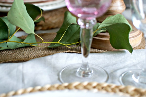 Thanksgiving table decor