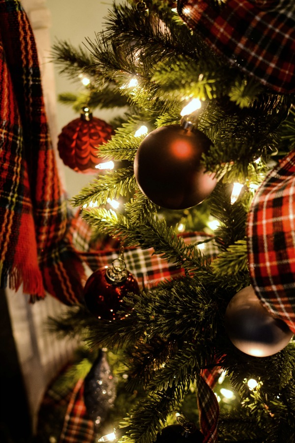 Red and green Christmas tree decorations